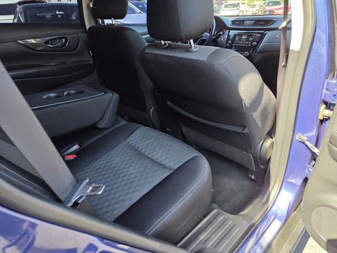 Used 2019 Nissan Rogue SV w/ Premium Package AWD/4WD image 20