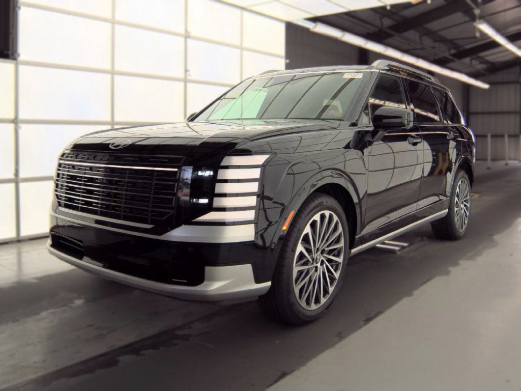 Used 2026 Hyundai Palisade Calligraphy AWD/4WD image 2