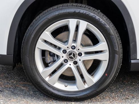 Used 2019 Mercedes-Benz GLA 250 4MATIC image 33