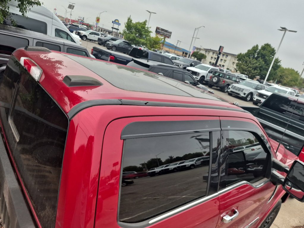 Used 2022 Ford F350 Platinum w/ Tremor Off-Road Package AWD/4WD image 23