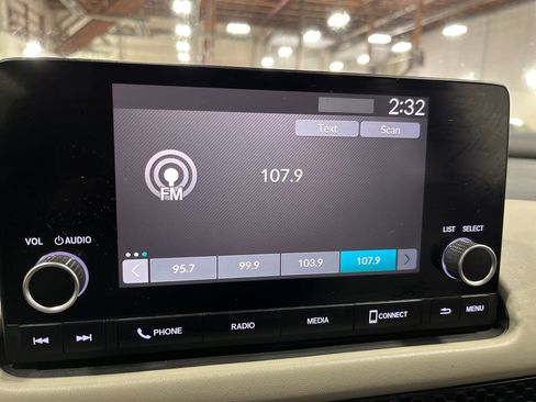 Certified 2023 Honda HR-V LX image 19