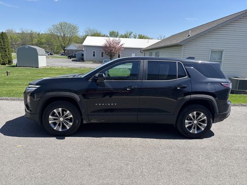 Used 2025 Chevrolet Equinox LT AWD/4WD image 7