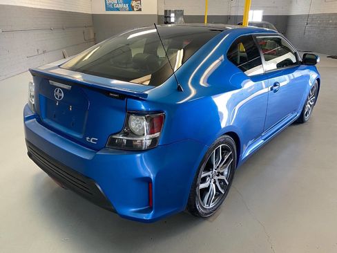 Used 2014 Scion tC FWD image 5