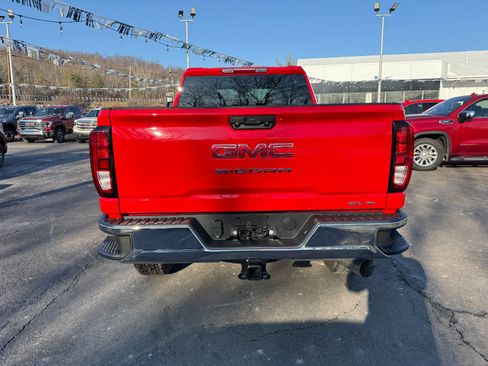 New 2026 GMC Sierra 3500 SLE w/ SLE Value Package image 4