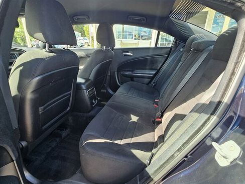 Used 2012 Dodge Charger SE w/ Connectivity Group image 8