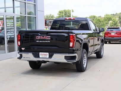 New 2025 GMC Sierra 1500 Pro w/ Pro Value Package