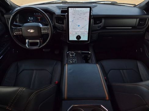 Used 2023 Ford Expedition Max Platinum AWD/4WD image 15