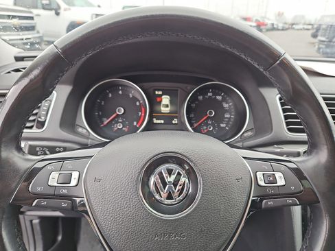 Used 2019 Volkswagen Passat 2.0T Wolfsburg image 21