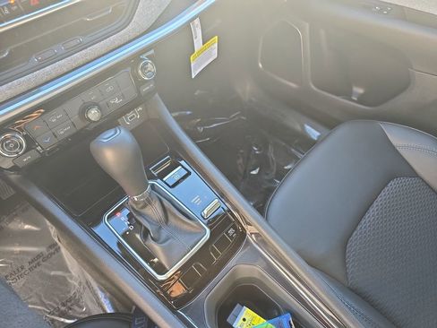 New 2026 Jeep Compass Latitude AWD/4WD image 25
