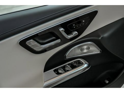 Certified 2026 Mercedes-Benz E 450 4MATIC Sedan image 9