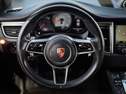 Used 2015 Porsche Macan S AWD/4WD image 38