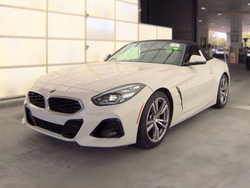 Used 2026 BMW Z4 sDrive30i RWD image 4
