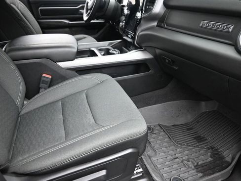 Used 2025 RAM 1500 Big Horn AWD/4WD image 9