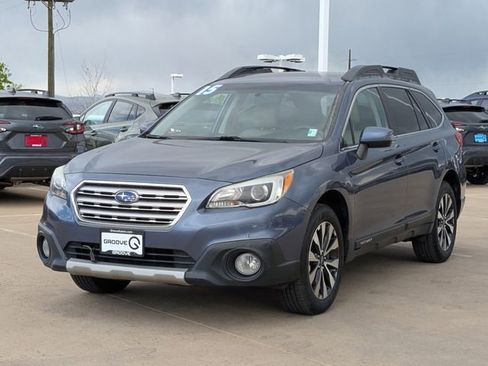 Used 2015 Subaru Outback 2.5i Limited AWD/4WD image 9