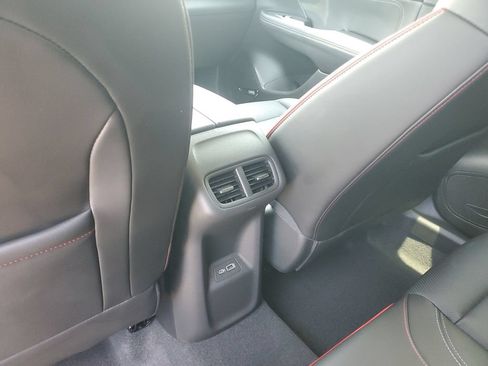 Certified 2023 Buick Envision Essence w/ Technology Package I AWD/4WD image 14