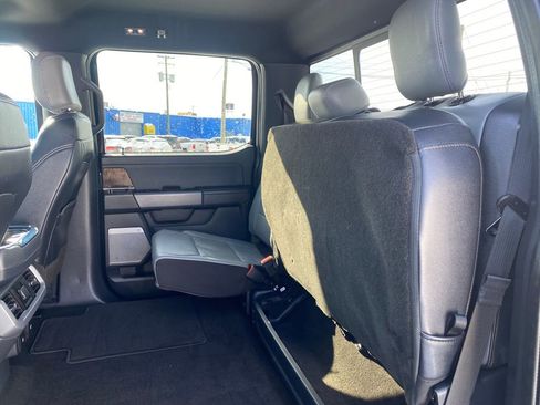 Used 2023 Ford F150 Lightning Lariat image 18