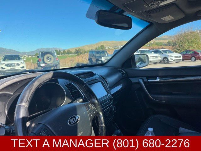 Used 2014 Kia Sorento SX w/ 3rd Row Package AWD/4WD image 12