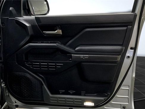 Used 2025 Toyota Tacoma TRD Off-Road w/ TRD Off Road Upgrade Package image 25