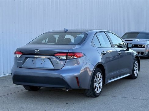 Used 2024 Toyota Corolla LE image 4