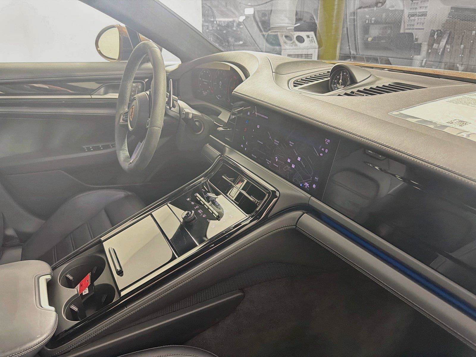 Certified 2025 Porsche Panamera GTS AWD/4WD image 29