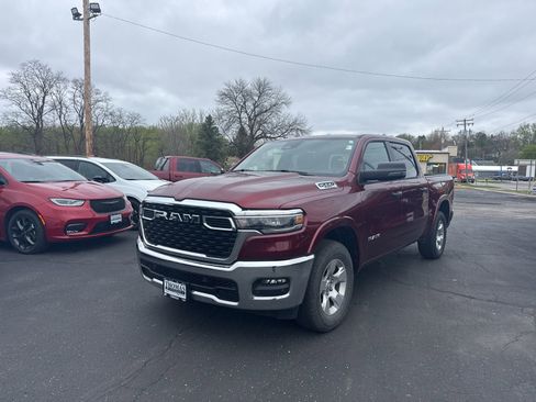 Used 2025 RAM 1500 Big Horn AWD/4WD image 3