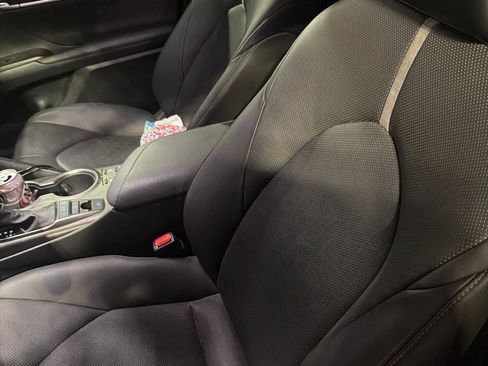 Used 2021 Toyota Camry XSE w/ TRD Appearance Package (TMS) FWD image 3