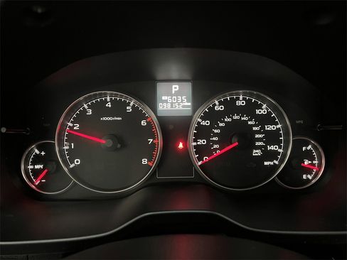 Used 2013 Subaru Outback 2.5i Premium w/ All-Weather Pkg image 16