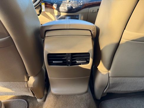 Used 2012 Honda Accord EX-L image 21