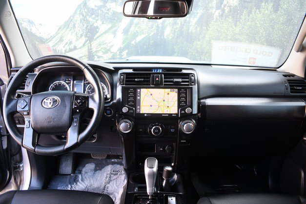 Certified 2021 Toyota 4Runner TRD Off-Road Premium AWD/4WD image 18