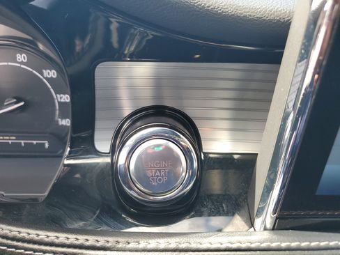 Used 2021 Lincoln Corsair FWD w/ Equipment Group 101A image 23