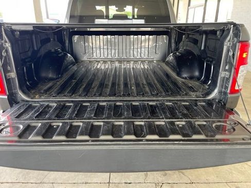 Used 2022 RAM 1500 Big Horn AWD/4WD image 27