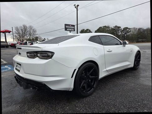 Used 2022 Chevrolet Camaro LT w/ RS Package RWD image 7