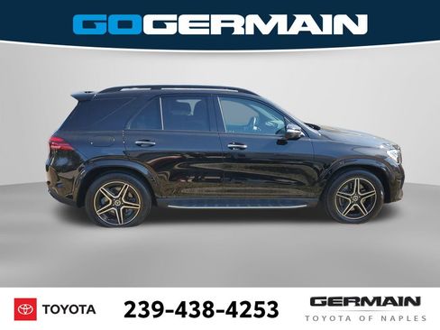 Used 2025 Mercedes-Benz GLE 450 4MATIC w/ AMG Line Exterior image 7