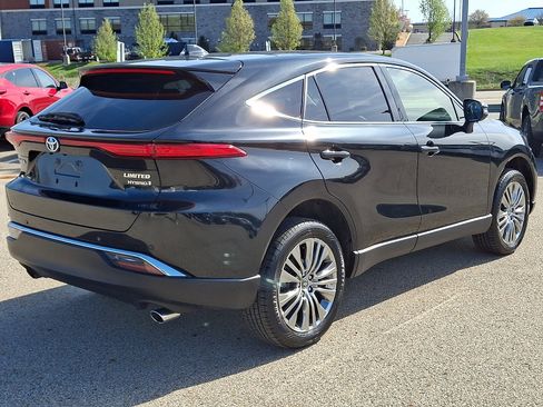 Used 2022 Toyota Venza Limited w/ Advanced Technology Package AWD/4WD image 6