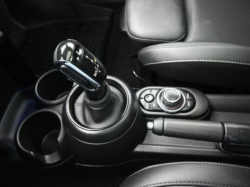 Used 2022 MINI Cooper S image 22