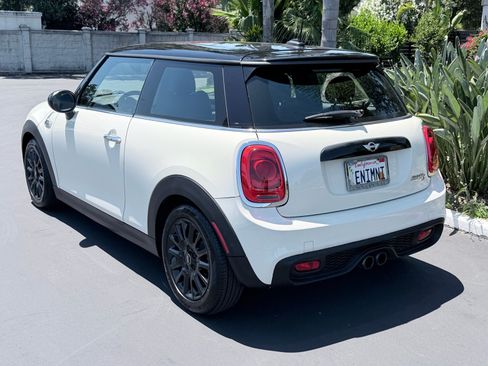 Used 2015 MINI Cooper S FWD image 3