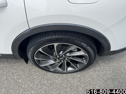 Used 2022 Lincoln Nautilus Reserve w/ Equipment Group 201A AWD/4WD image 11
