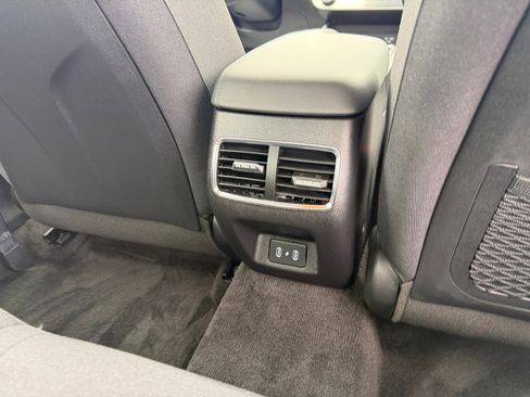 Used 2025 Hyundai Sonata SEL FWD image 32