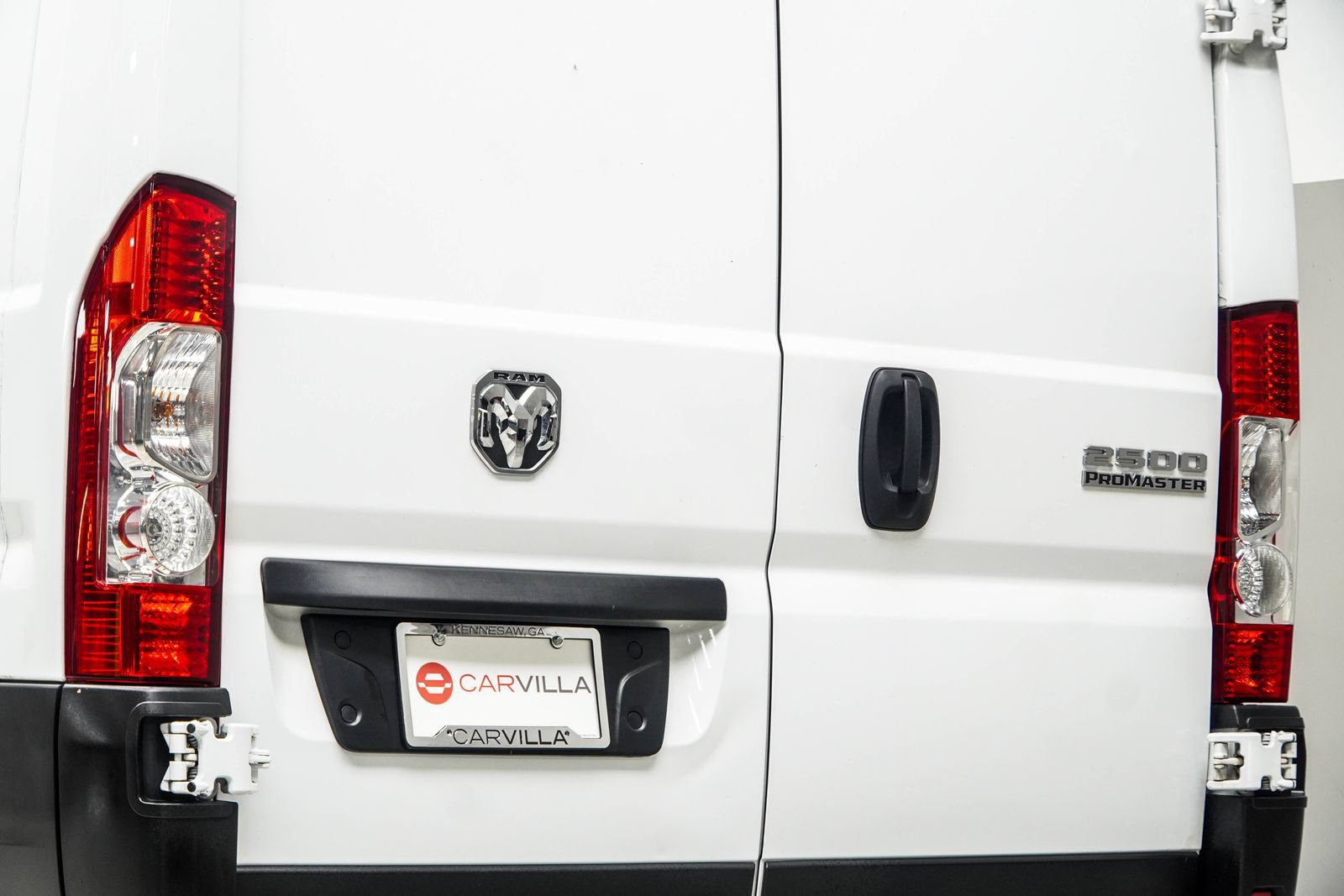 Used 2024 RAM ProMaster 2500 w/ Convenience Group FWD image 14