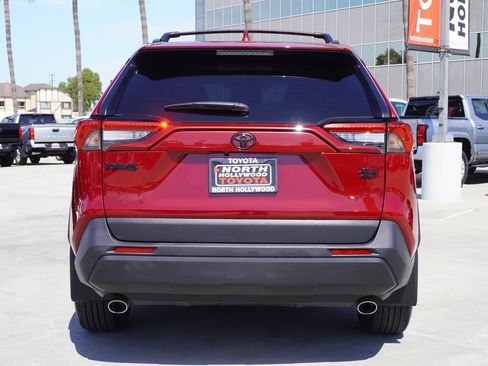 Certified 2025 Toyota RAV4 XLE Premium AWD/4WD image 6