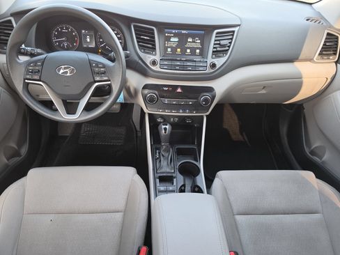 Used 2018 Hyundai Tucson SEL AWD/4WD image 10