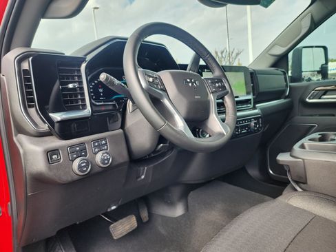 Used 2025 Chevrolet Silverado 2500 LT w/ Trail Boss Package image 24