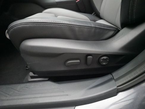 Used 2025 Subaru Outback Limited image 30