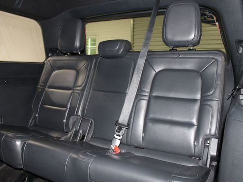 Used 2023 Lincoln Navigator Reserve AWD/4WD image 28