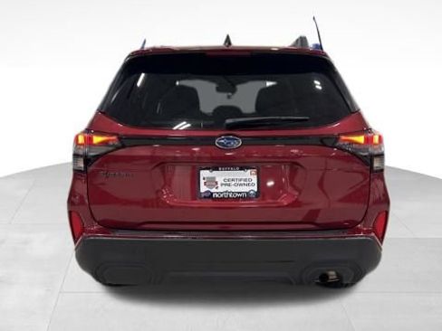 Certified 2025 Subaru Forester Premium image 26