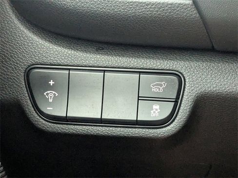 Used 2024 Kia Seltos SX w/ SX Sunroof Package image 28