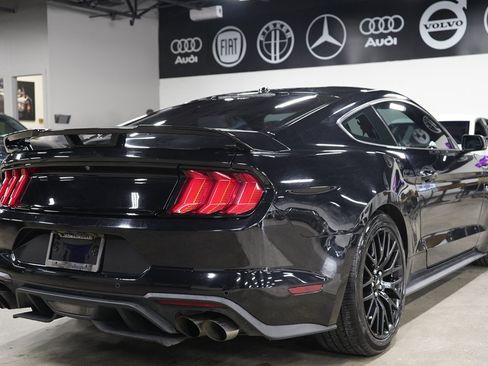 Used 2019 Ford Mustang GT Premium w/ GT Performance Package RWD image 5