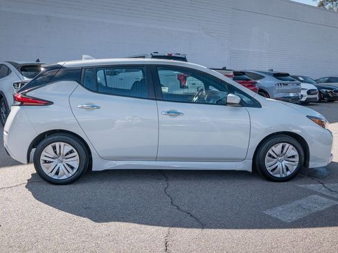Used 2024 Nissan Leaf S image 4
