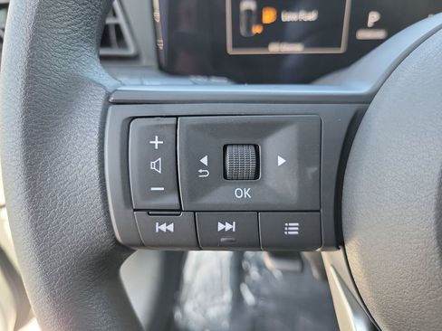New 2026 Nissan Kicks S FWD image 5