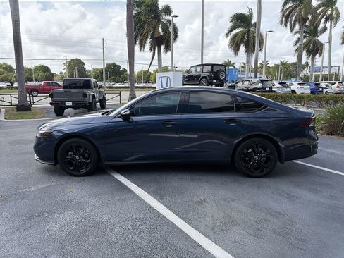 Used 2025 Honda Accord SE image 5